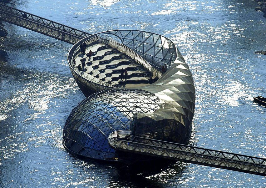 “Subversive, shocking and truly unique” artist and architect Vito Acconci dies