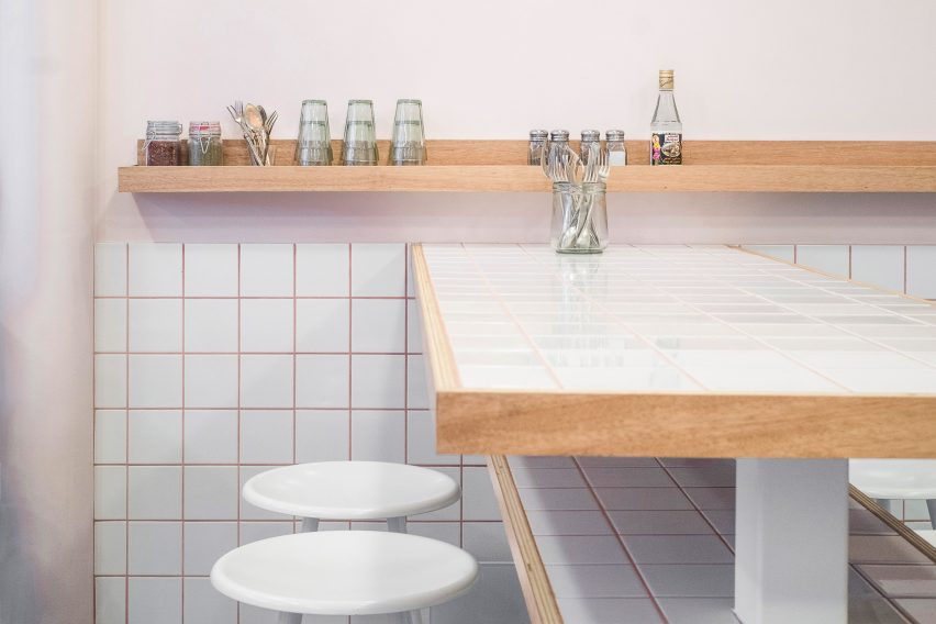 Yafo Houmous Deli in Paris by Studio Sur Rue