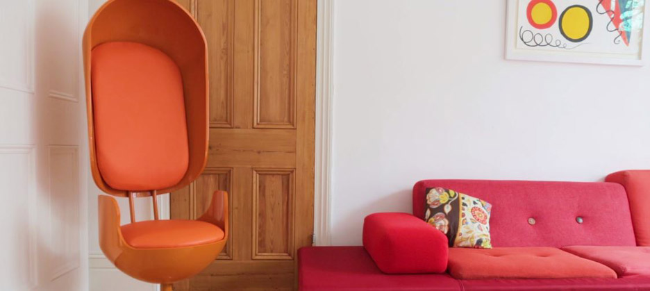 Your Brain Manufacturing chair by Merel bekking Design