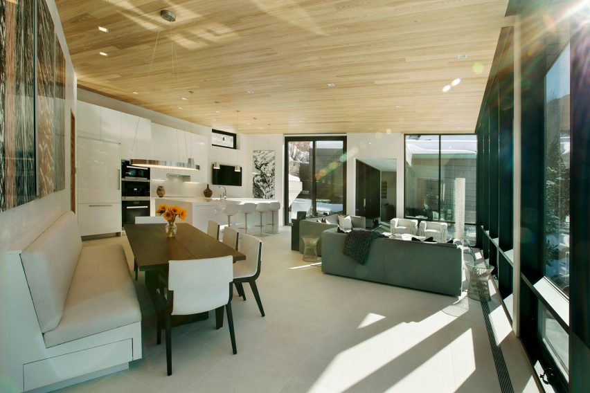 Zale Residence by Studio B