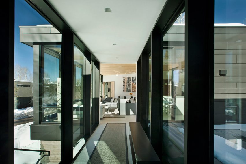 Zale Residence by Studio B