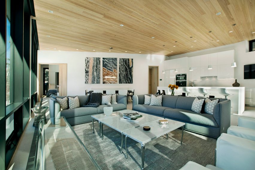Zale Residence by Studio B