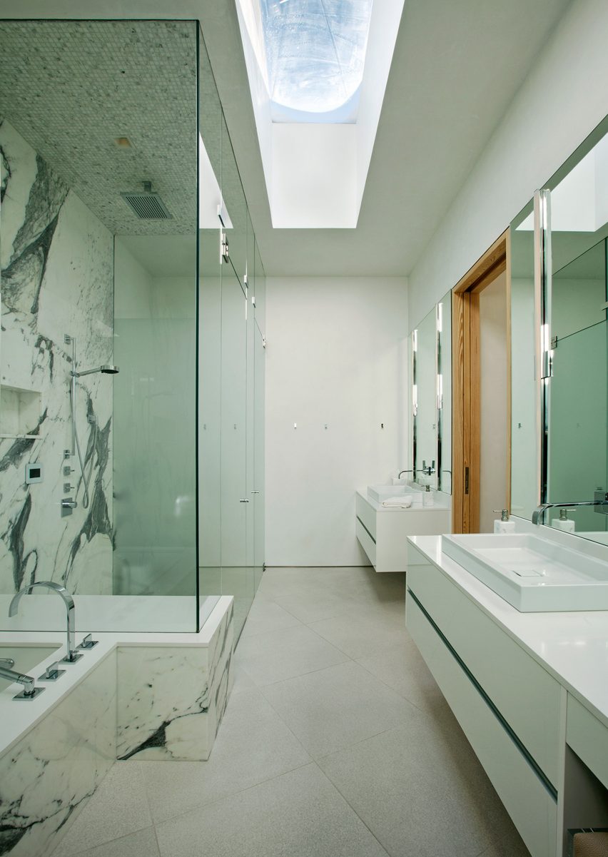 Zale Residence by Studio B