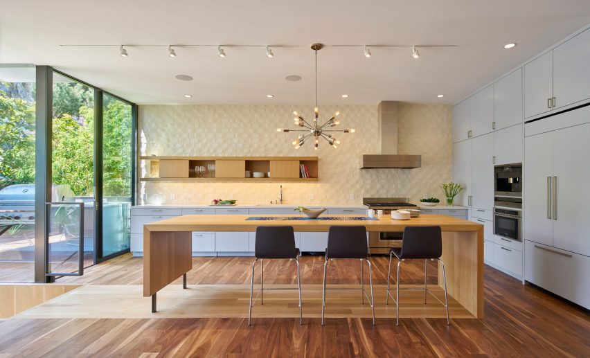 29th Street Residence by Schwartz and Architecture