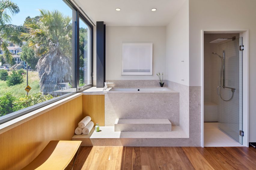 29th Street Residence by Schwartz and Architecture