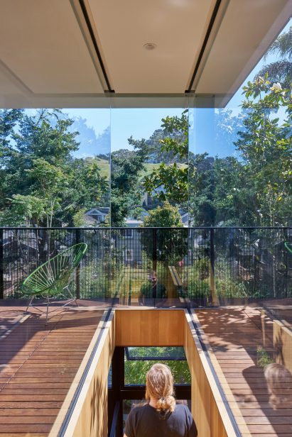 29th Street Residence by Schwartz and Architecture