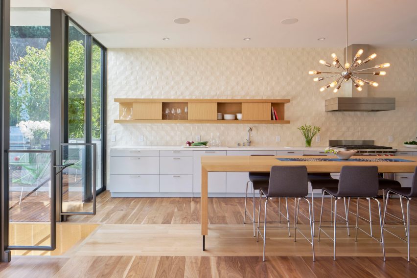 29th Street Residence by Schwartz and Architecture