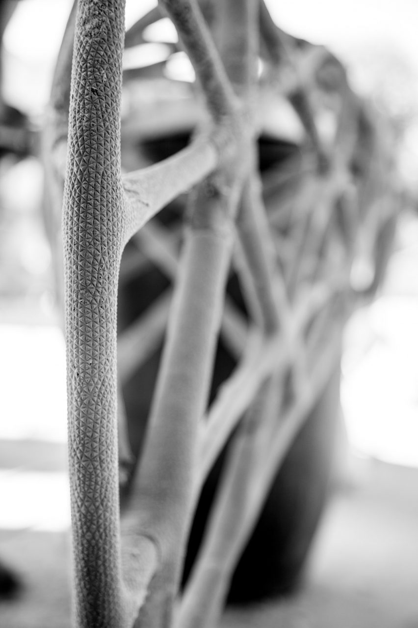 3D printed concrete canoe by ETH Zurich