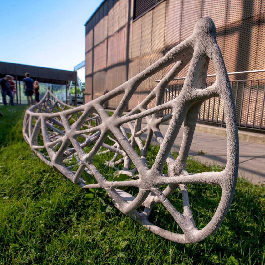 3D printed concrete canoe by ETH Zurich