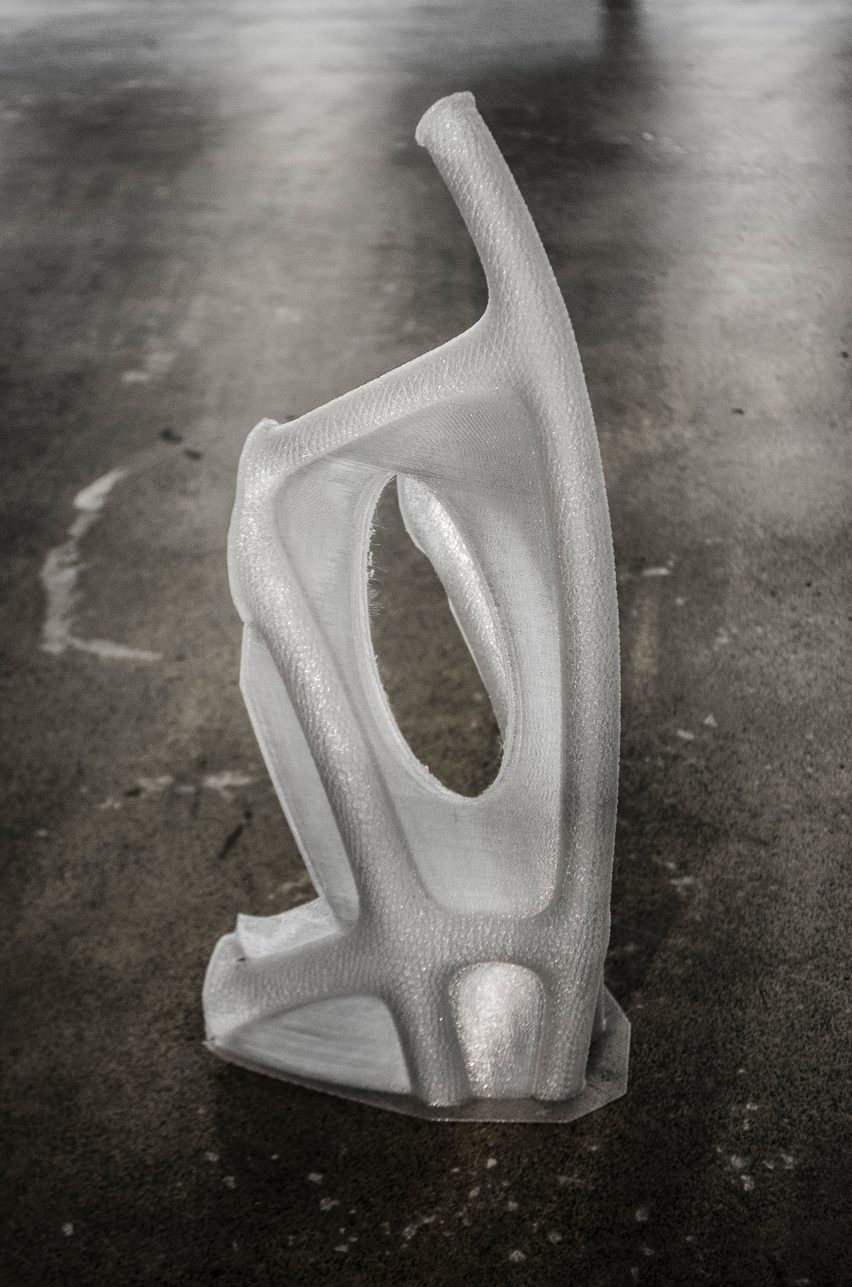 3D printed concrete canoe by ETH Zurich