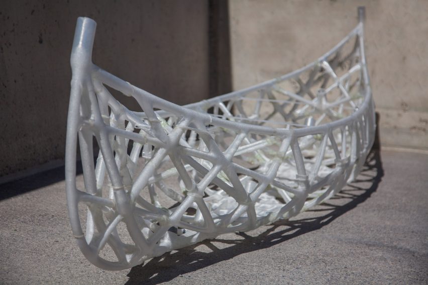 3D printed concrete canoe by ETH Zurich
