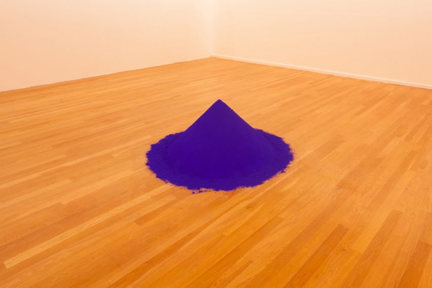 Destierro installation by Anish Kapoor