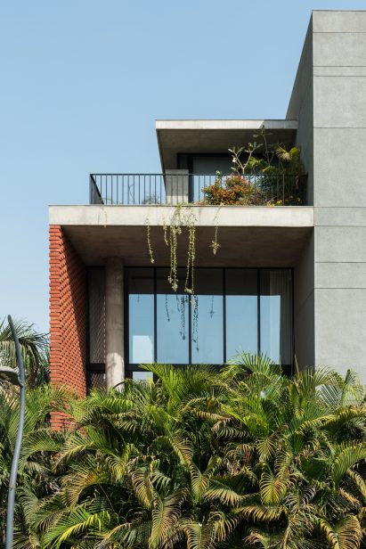 Brick Curtain House by Design Work Group