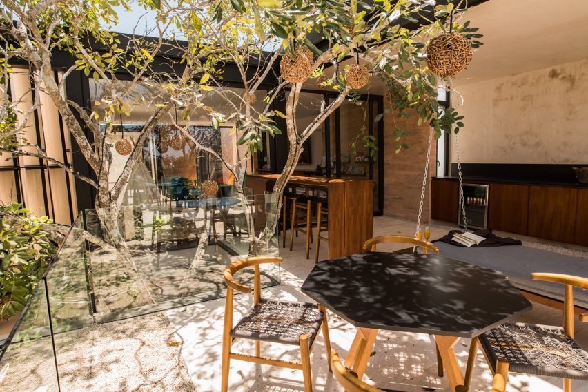 Casa Chaaltun by Tescala Architects