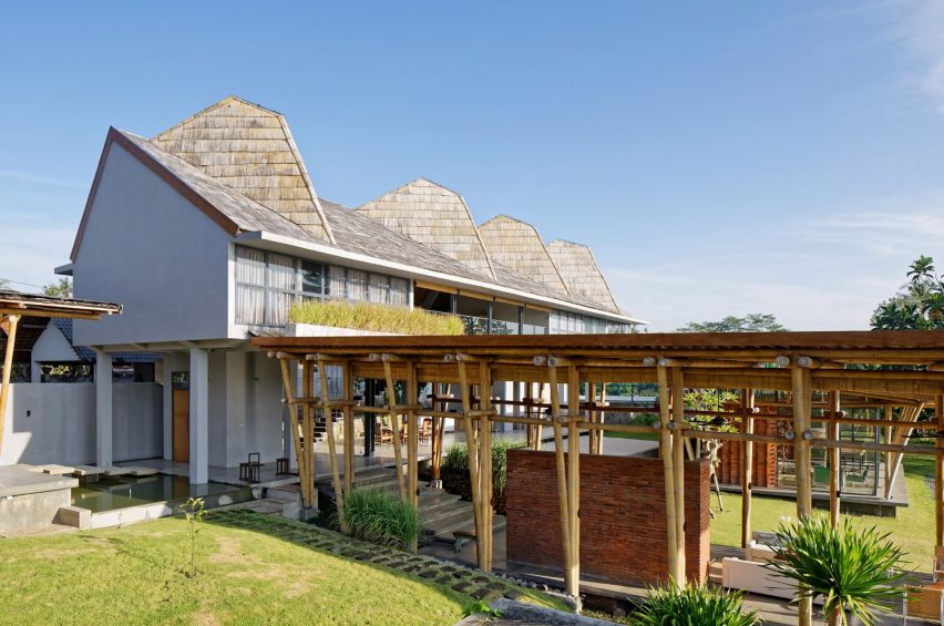 Casablancka by Budi Pradono Architects