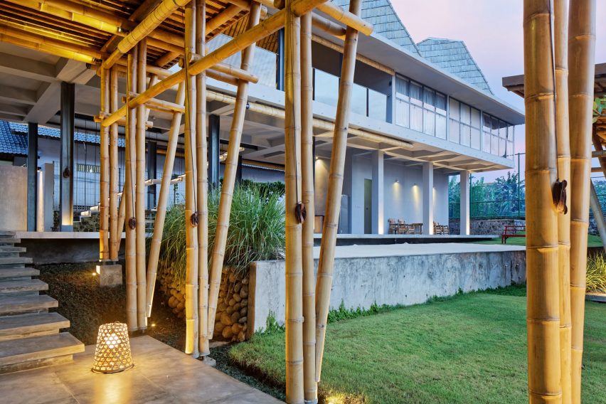 Casablancka by Budi Pradono Architects