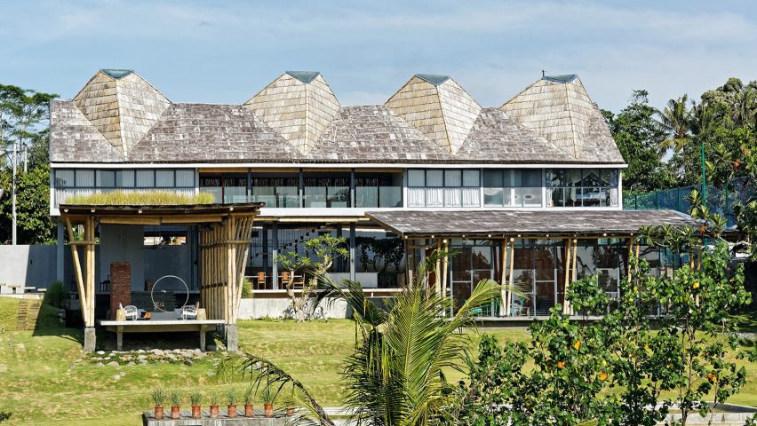 Casablancka by Budi Pradono Architects