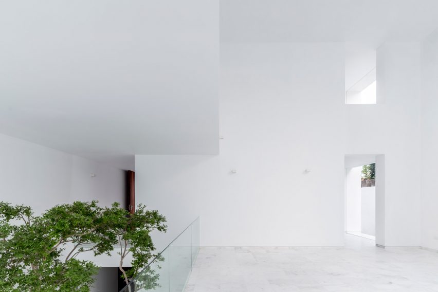 The Cave House, Mexico, by Abraham Cota Paredes Arquitectos