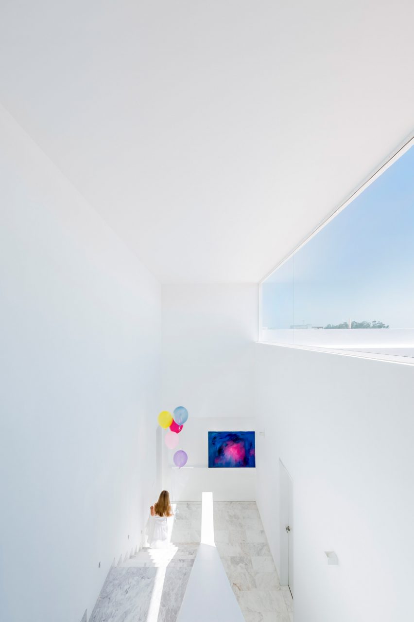 The Cave House, Mexico, by Abraham Cota Paredes Arquitectos