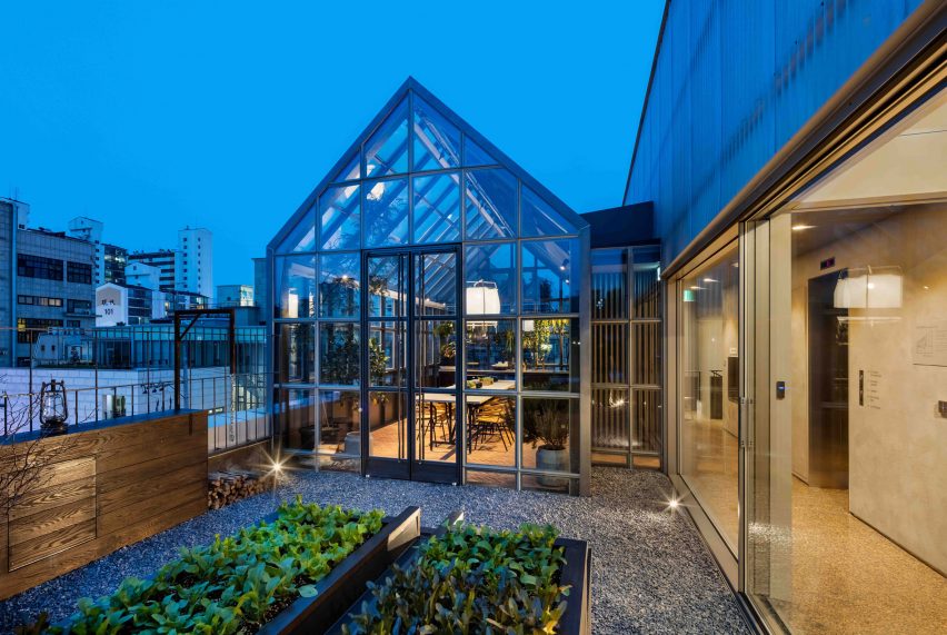Blacksheep Design Studio complete Hyundai Cooking Library in Seoul