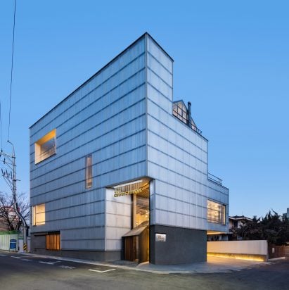 Blacksheep Design Studio complete Hyundai Cooking Library in Seoul