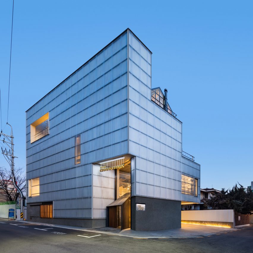 Blacksheep Design Studio complete Hyundai Cooking Library in Seoul