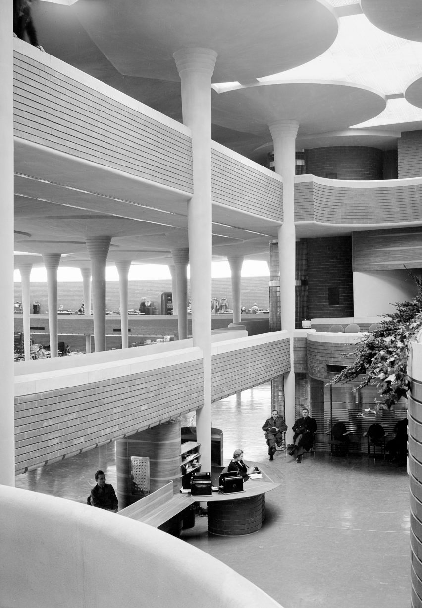 SC Johnson Administration Building, Frank Lloyd Wright
