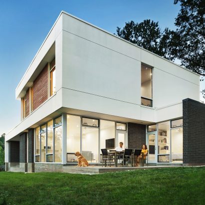 East Tennessee Modern house by BARBERMcMURRY architects