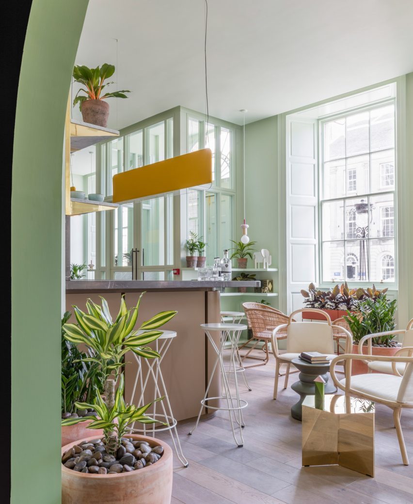 Eden Locke by Grzywinski + Pons