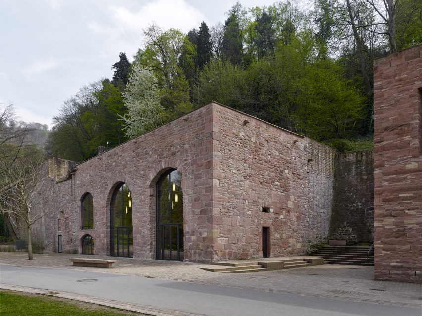 Heidelberg Castle restoration by Max Dudler