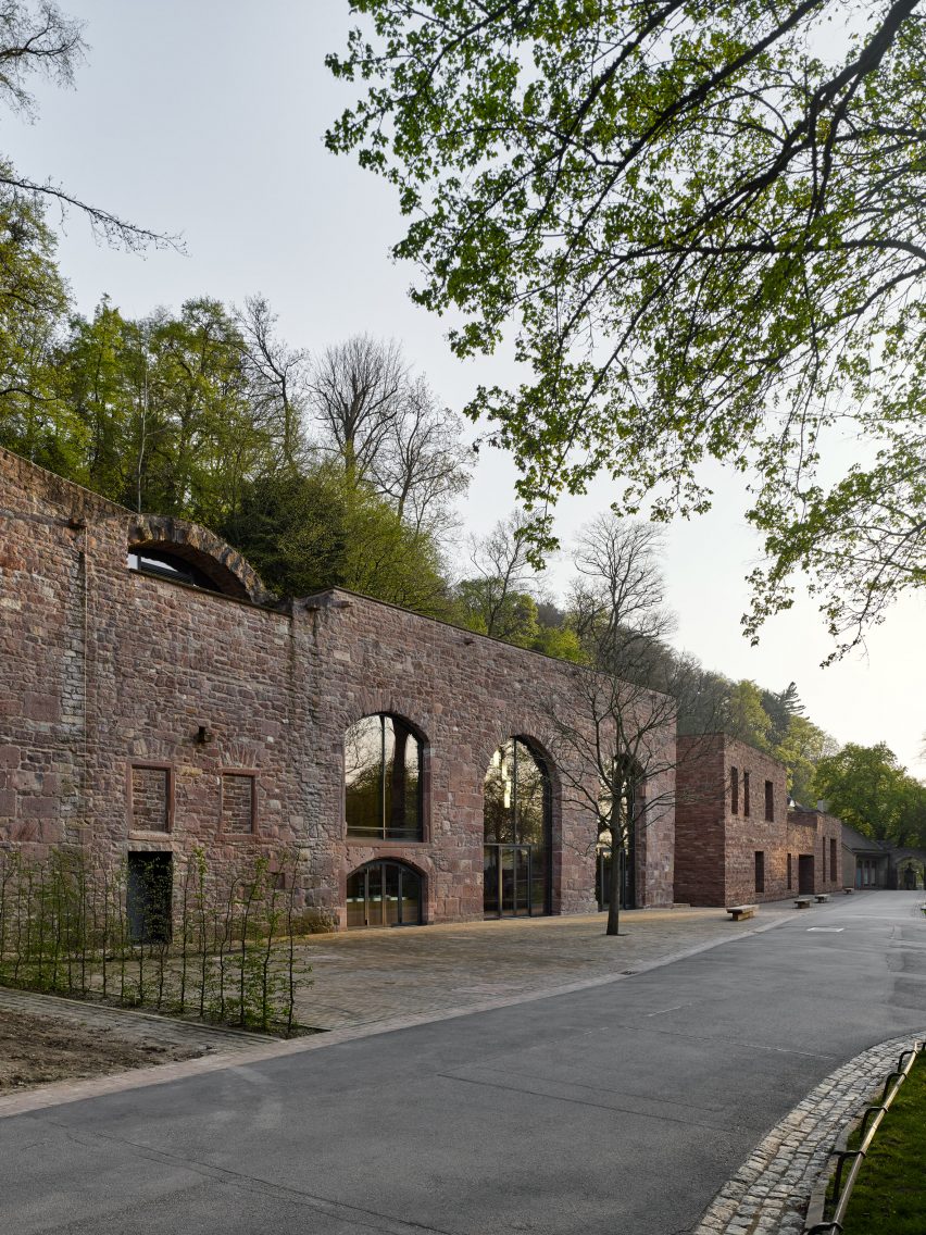 Heidelberg Castle restoration by Max Dudler