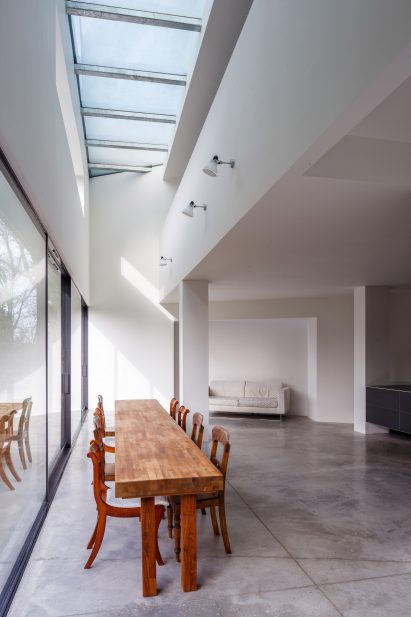 Holm House by Guard Tillman Pollock Architects
