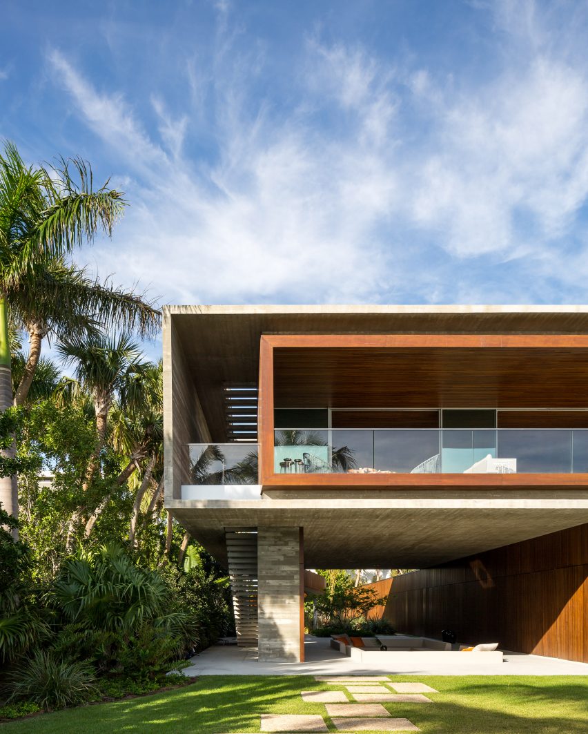 Jungle House by Studio MK27