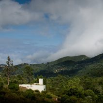 House in the Sierra de Arrábida by Eduardo Souto de Moura