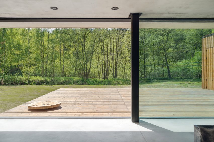 House JRv2 by Studio De Materia