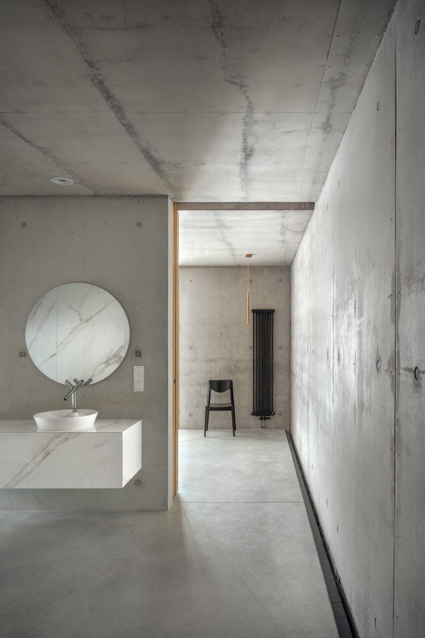 House JRv2 by Studio De Materia