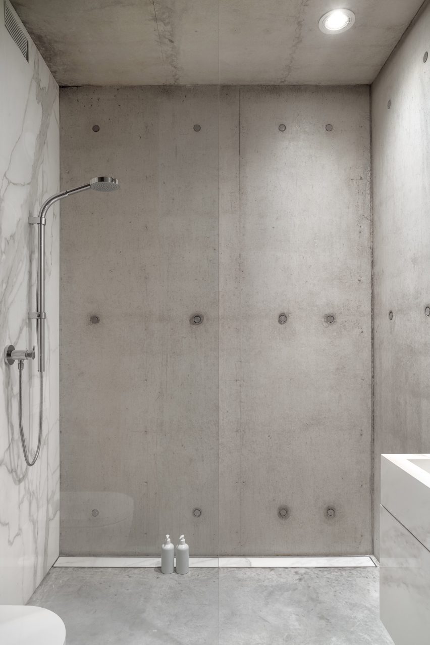 House JRv2 by Studio De Materia