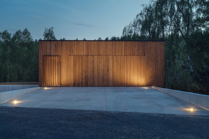 House JRv2 by Studio De Materia