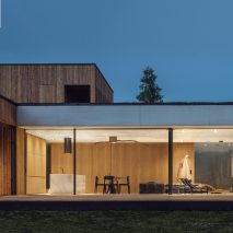 House JRv2 by Studio De Materia