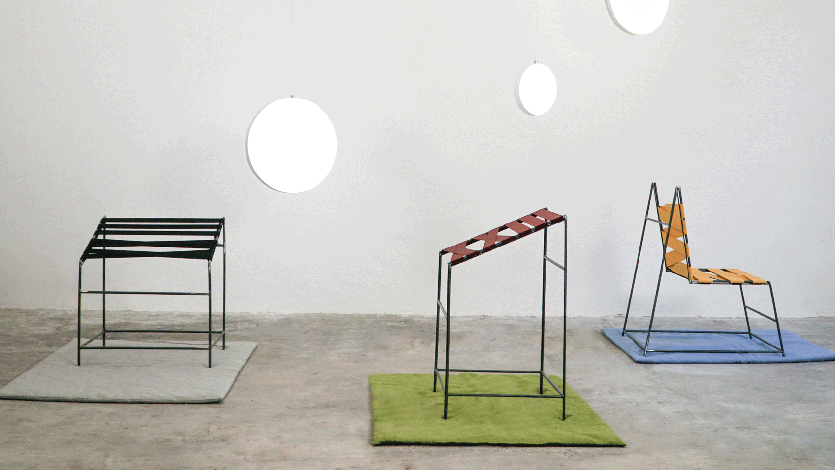 La Schaise chairs by Smarin