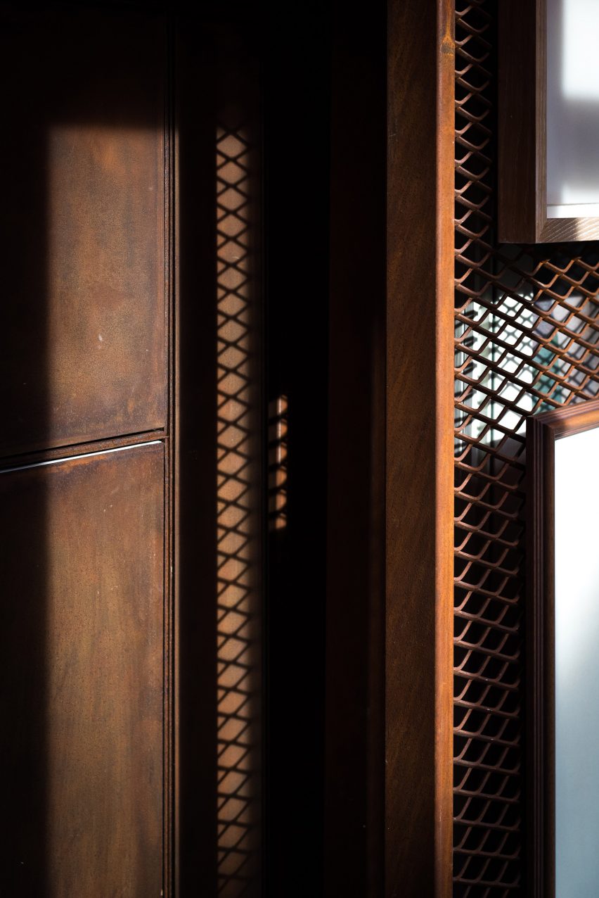 Residential extension: The Layered Gallery, London, by Gianni Botsford Architects