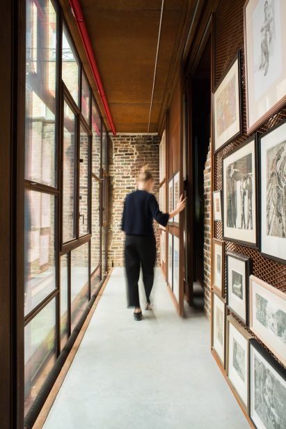 Residential extension: The Layered Gallery, London, by Gianni Botsford Architects