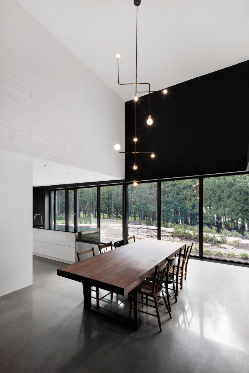 Maison sur le Lac by ACDF Architecture