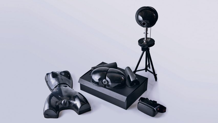 Virtual X by Marta Giralt