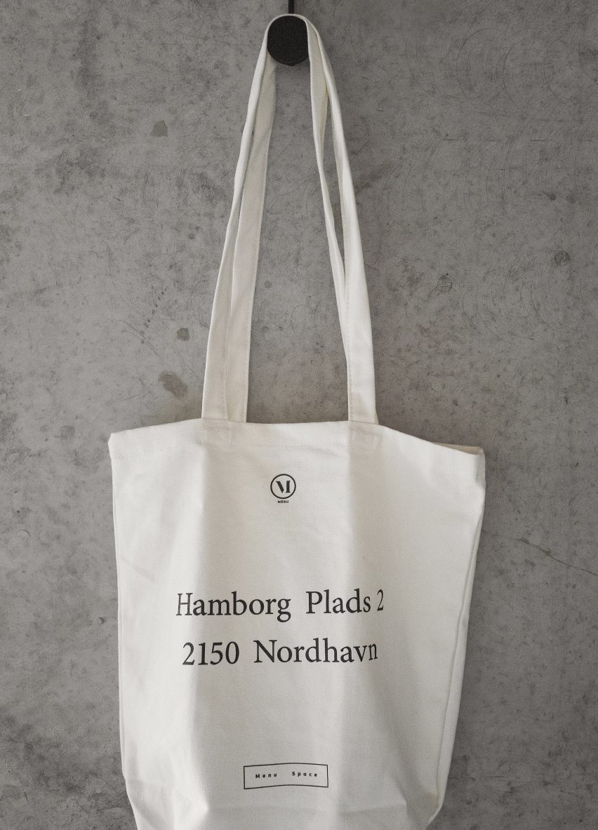 Menu Space showroom, a collaborative project with Norm Architects, is finished for Danish design company MENU