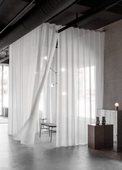 Menu Space showroom, a collaborative project with Norm Architects, is finished for Danish design company MENU