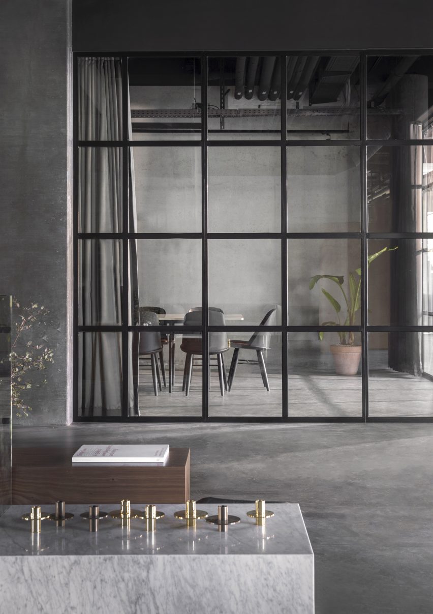 Menu Space showroom, a collaborative project with Norm Architects, is finished for Danish design company MENU