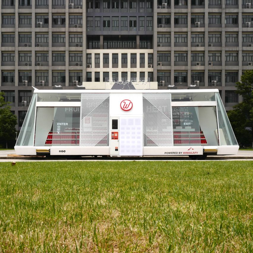 Moby mobile grocery store by Wheelys