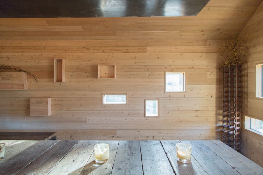 Modernist highland hut by Moxon Architects