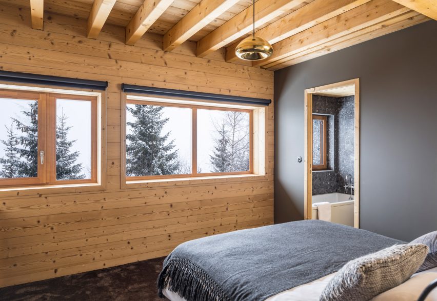 Mountain House by Studio Razavi Architecture